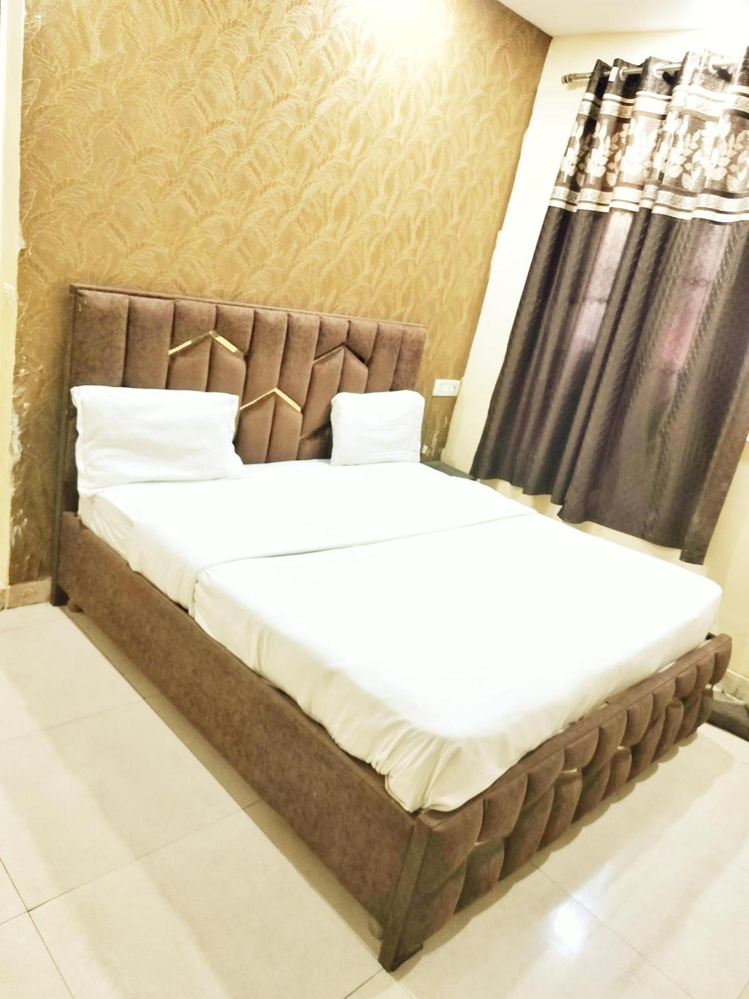 Hotel Green Snapper'100 M From Delhi University Near Isbt Kashmiri Gate New Delhi Exterior photo